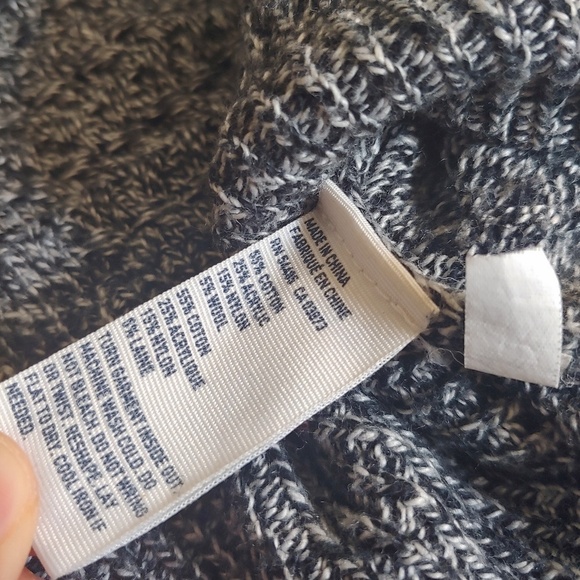 American eagle Heathered gray crew neck sweater - Picture 4 of 5